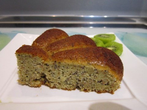 cake matcha amandes kiwi