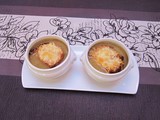Soupe à l'oignon gratinée